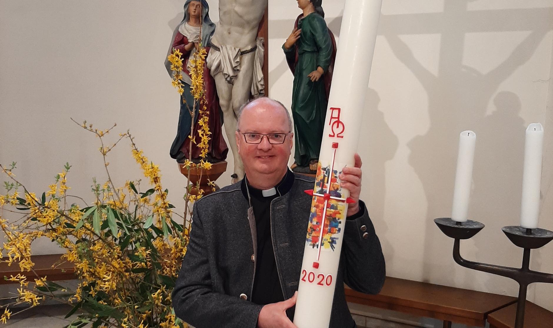 Frohe Ostern - Osterkerze 2020 Frohe Ostern - Osterkerze 2020