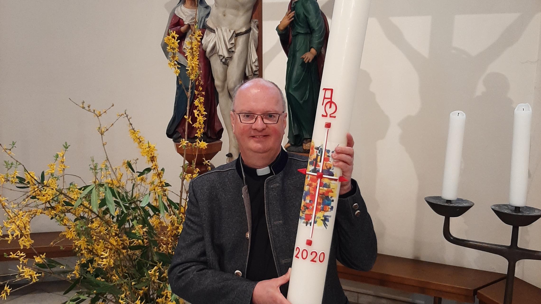 Frohe Ostern - Osterkerze 2020 Frohe Ostern - Osterkerze 2020