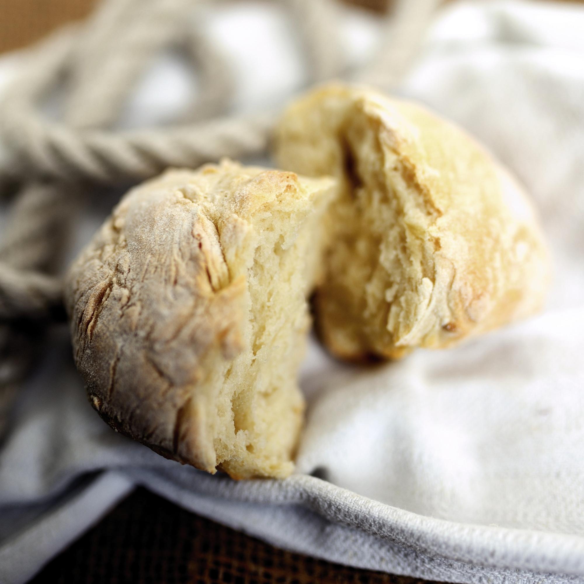 bread-6020848_by_congerdesign_pixabay_pfarrbriefservice